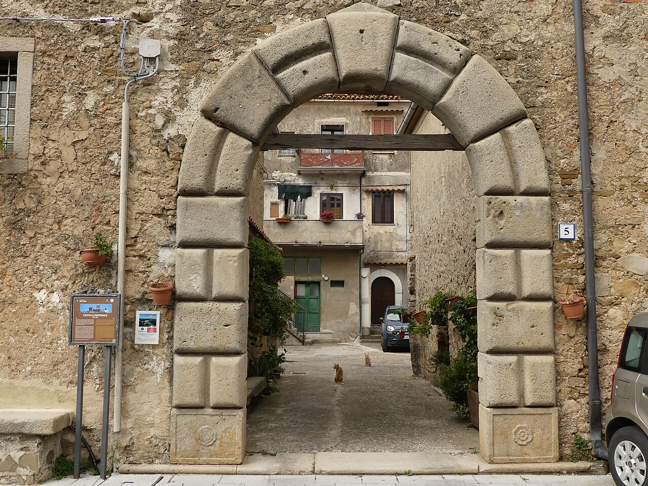 Castello di Novi Velia
