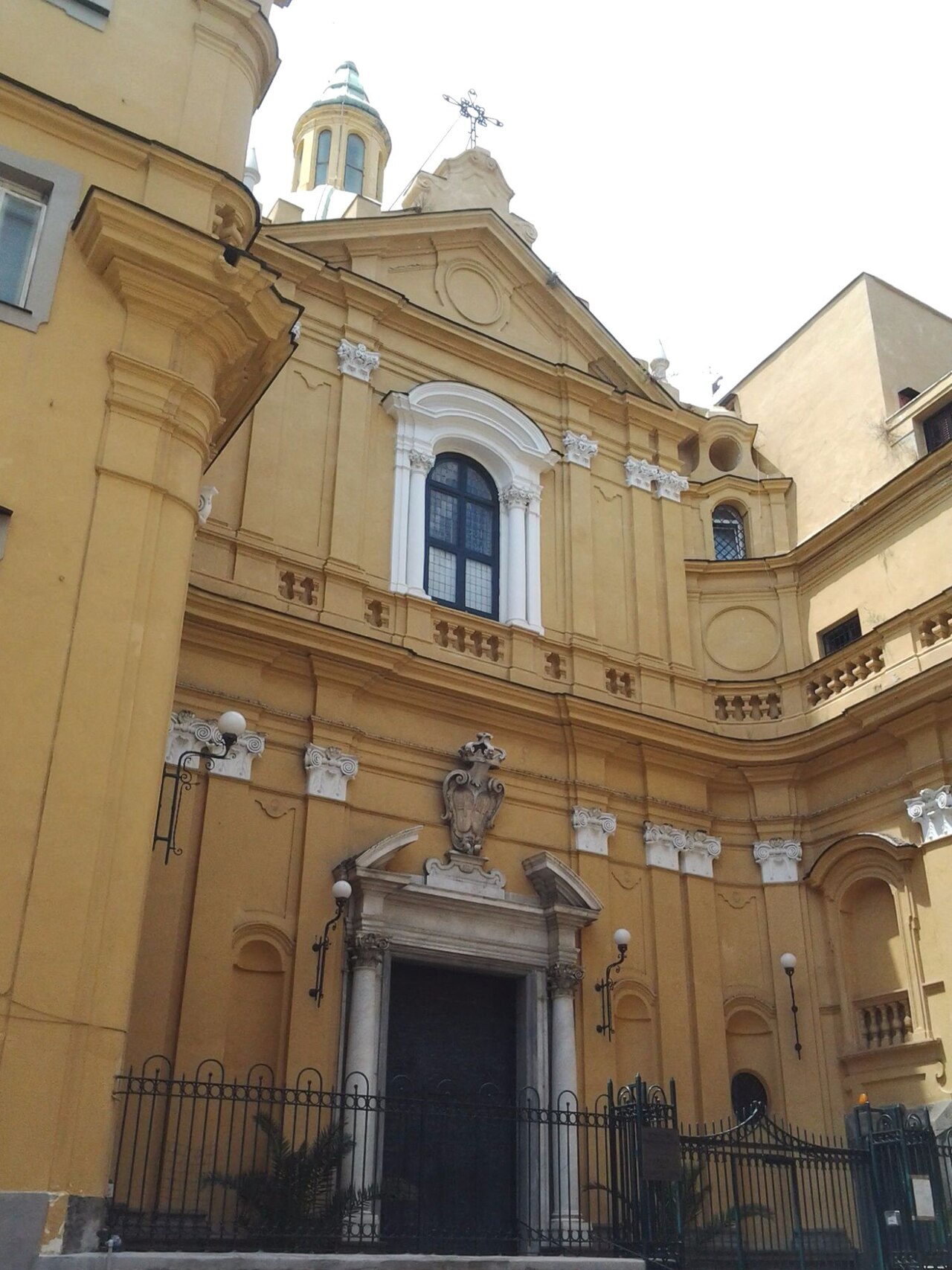 Chiesa dei Santi Giovanni e Teresa a Napoli