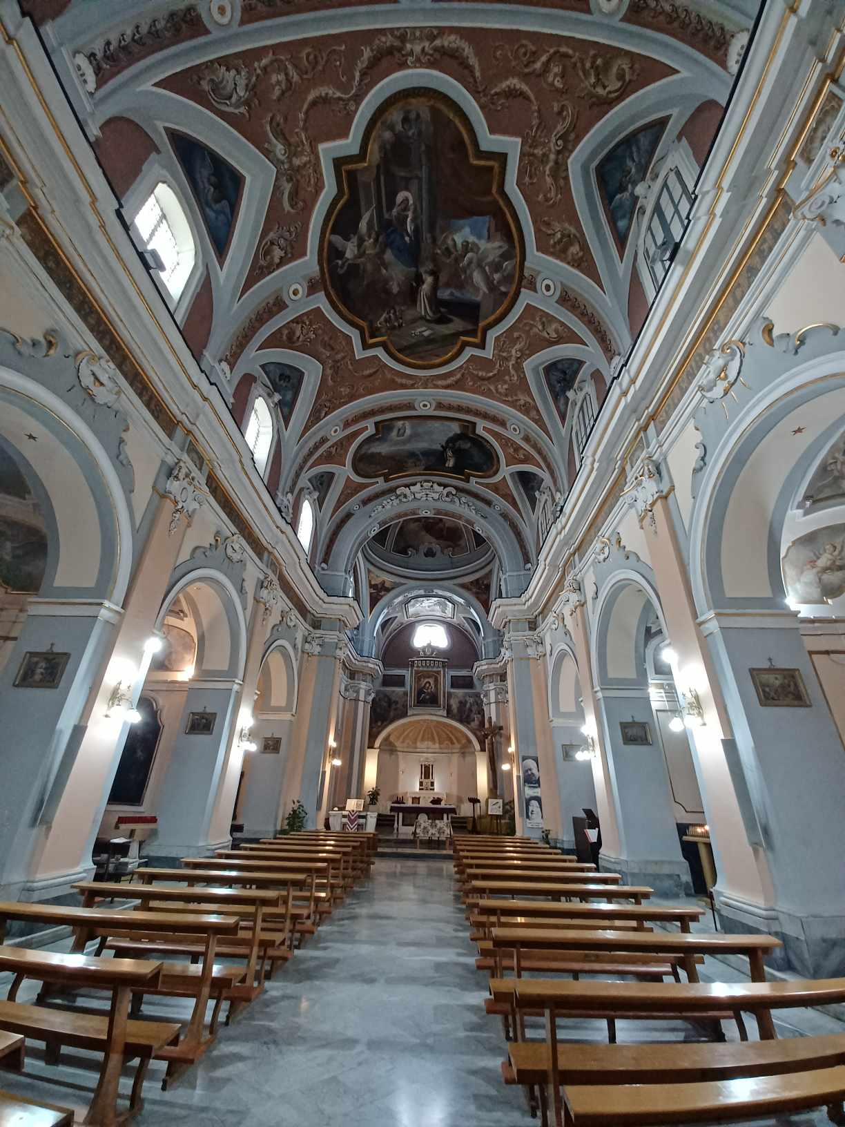 Chiesa della Madonna del Carmine a Napoli