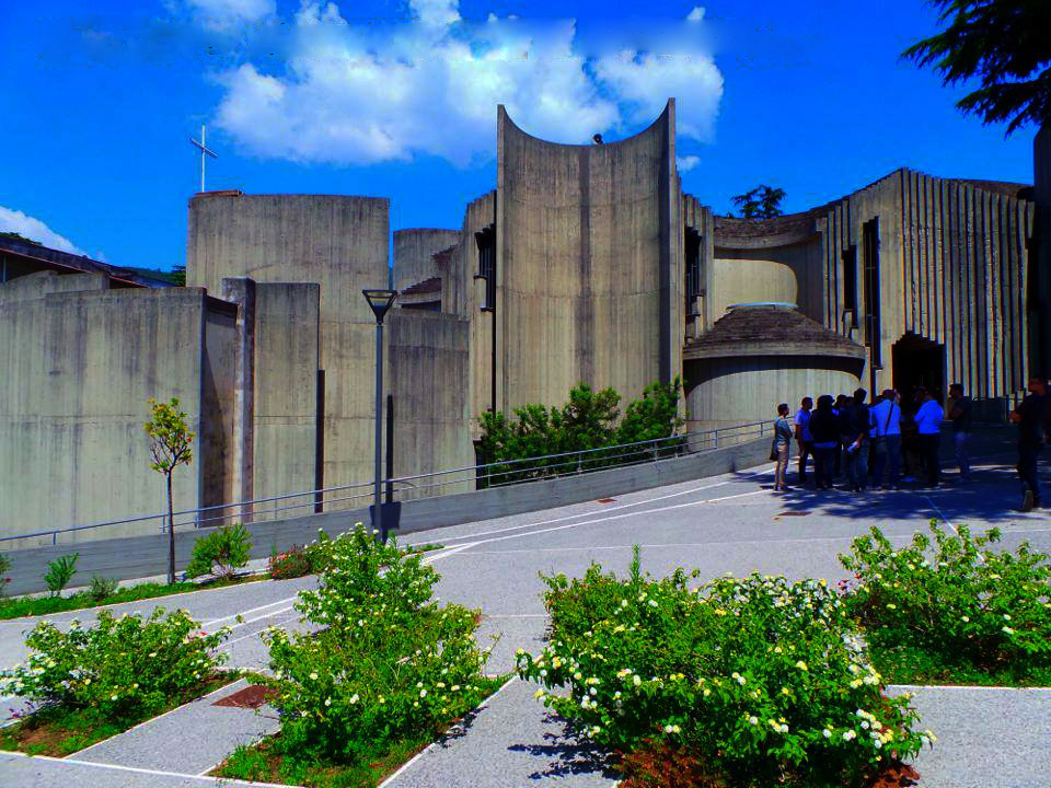 Chiesa della Sacra Famiglia a Salerno