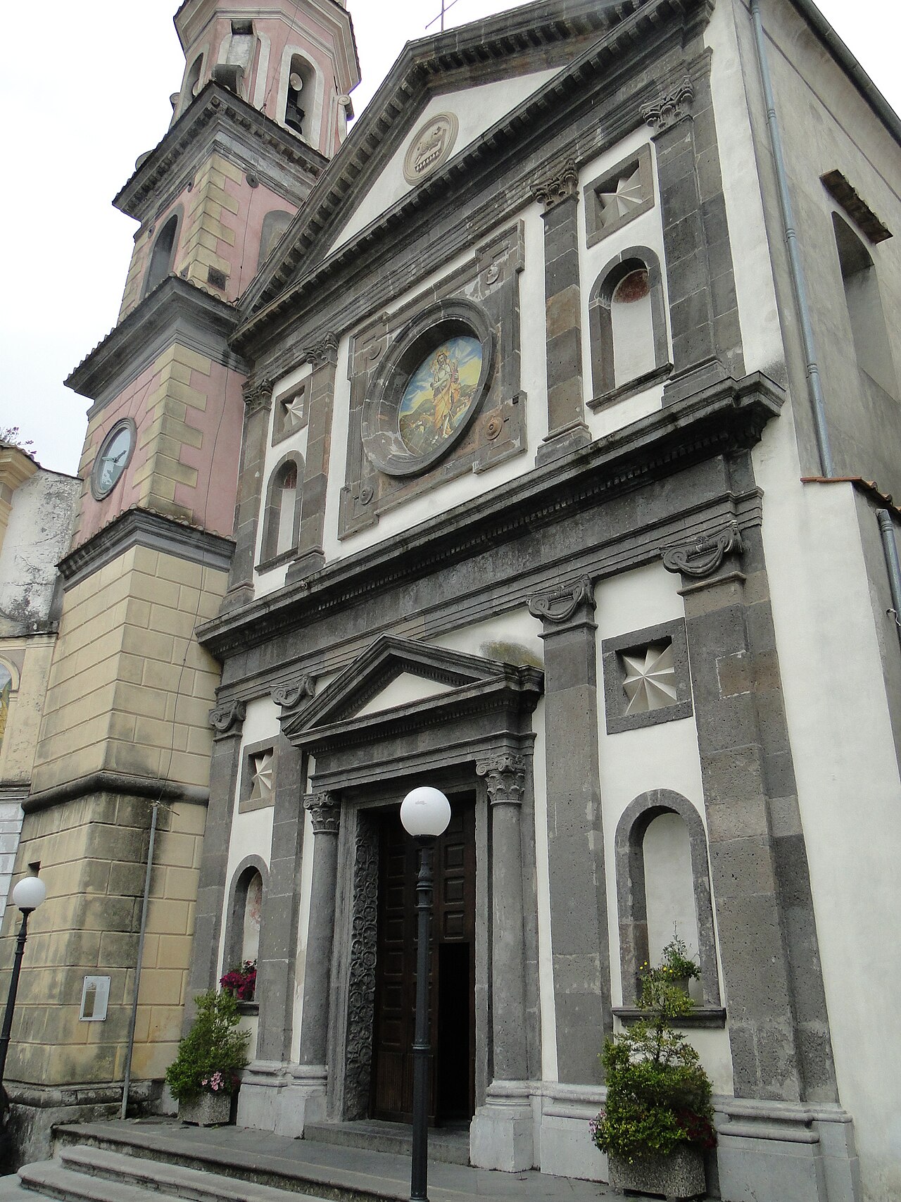 Chiesa di San Giovanni Battista a Vietri sul Mare