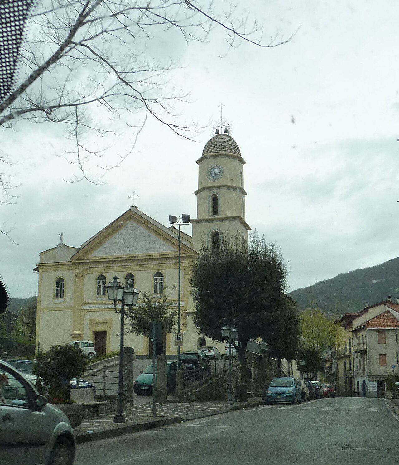 Kirche San Pietro Apostolo