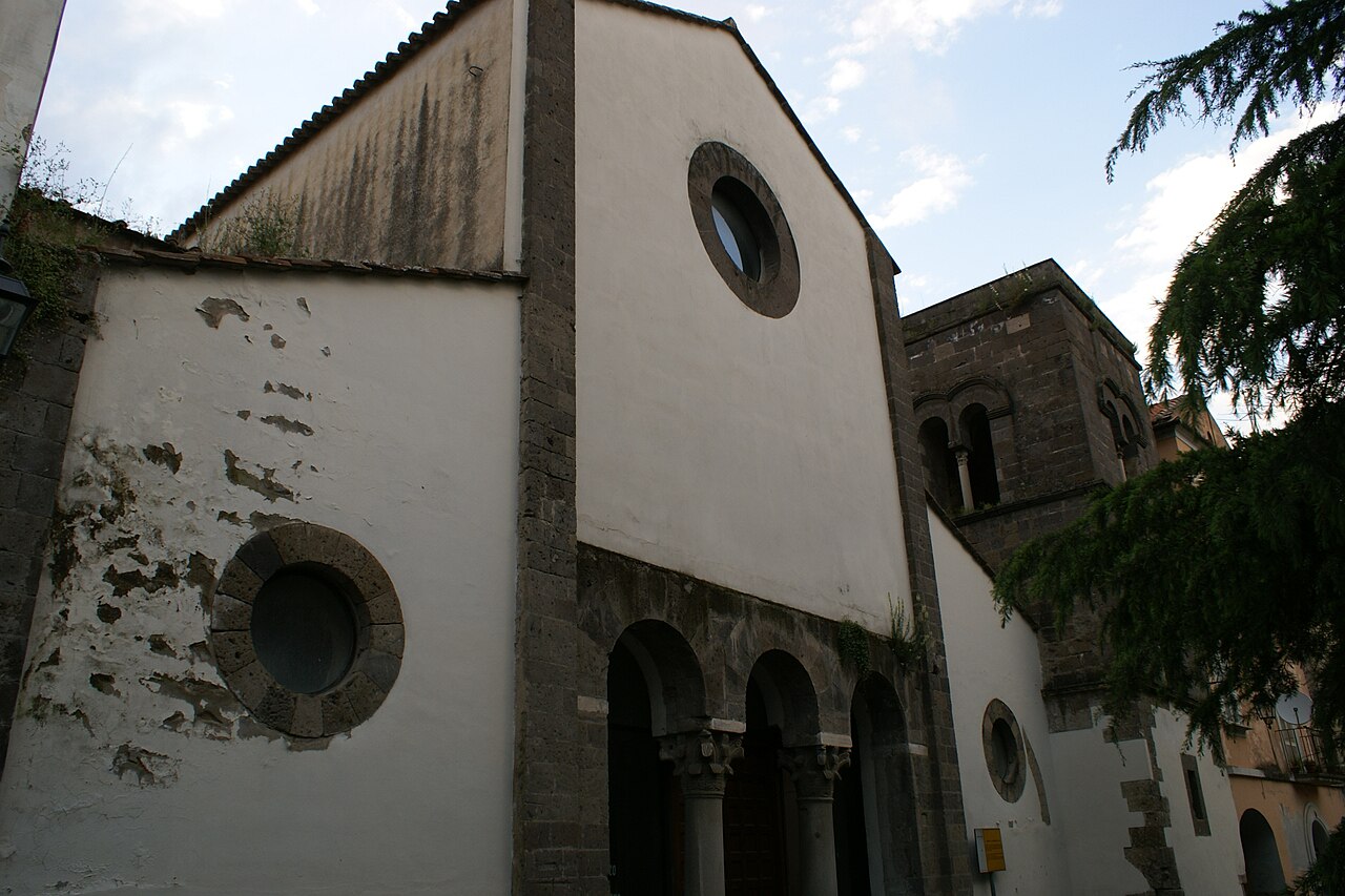 Chiesa di San Salvatore Maggiore a corte