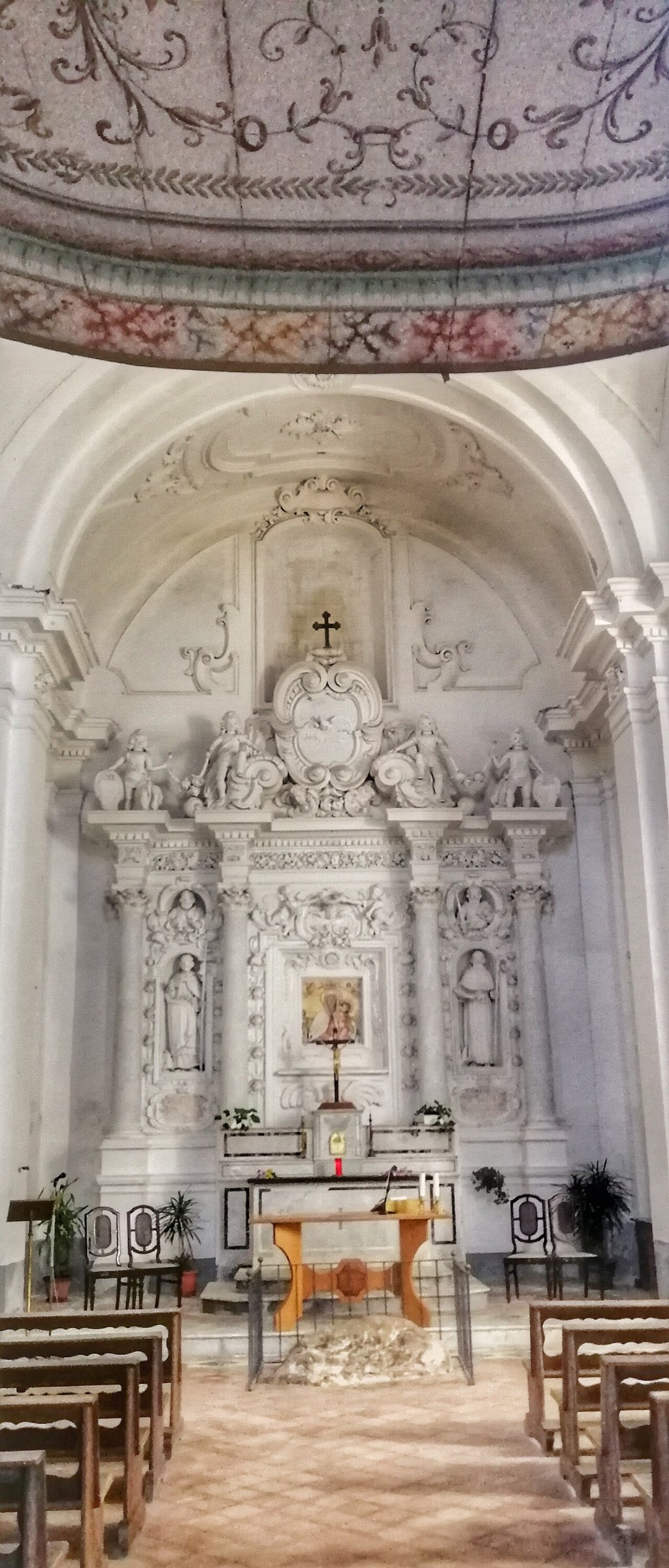 Chiesa di Santa Maria della Pietra Santa
