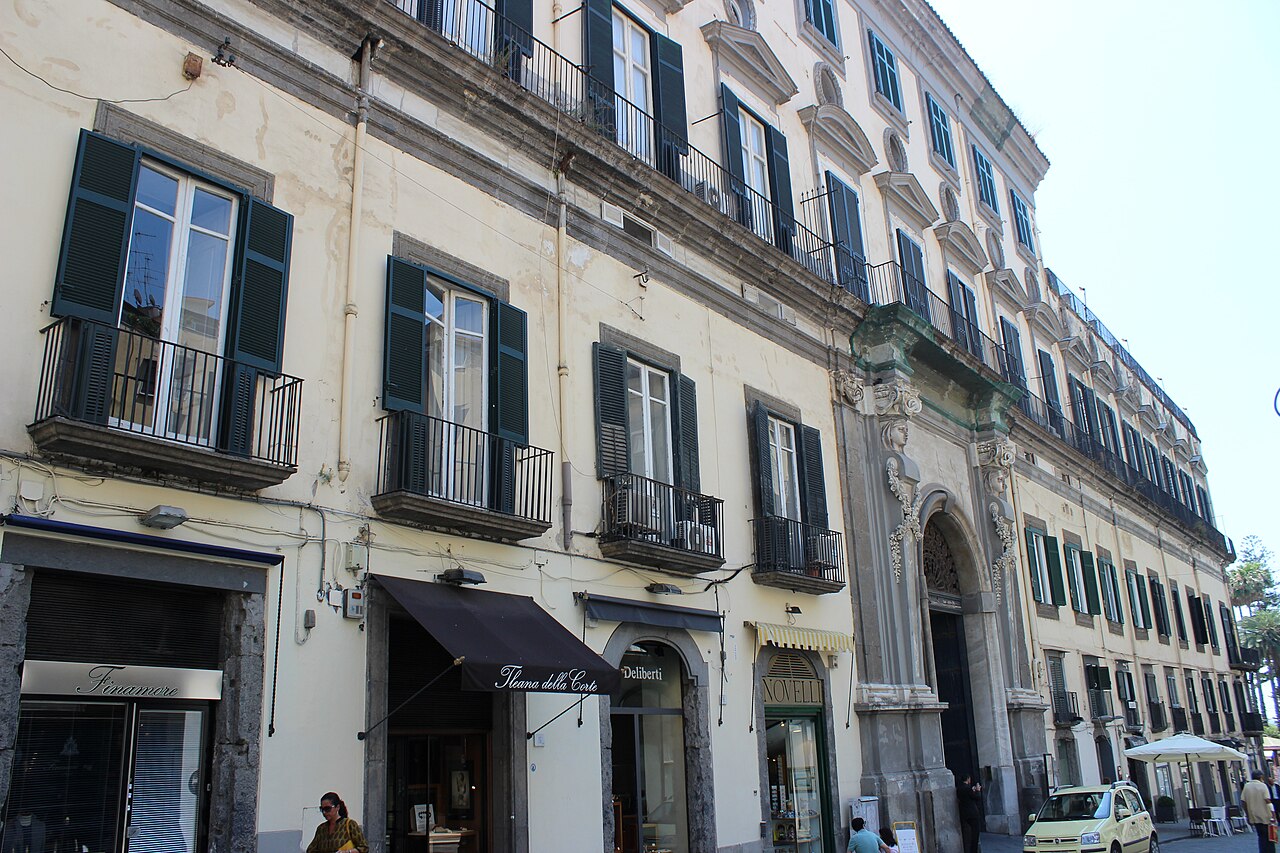 Palazzo Calabritto