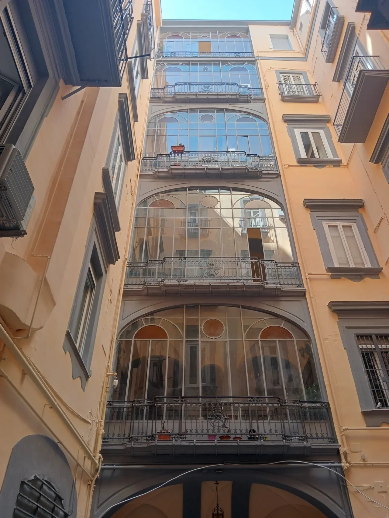 Palazzo Caracciolo di Brienza a Santa Lucia