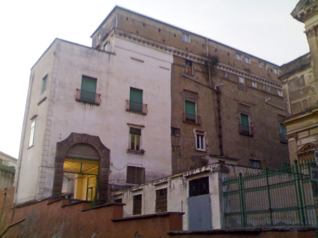 Palazzo Cassano Ayerbo D'Aragona