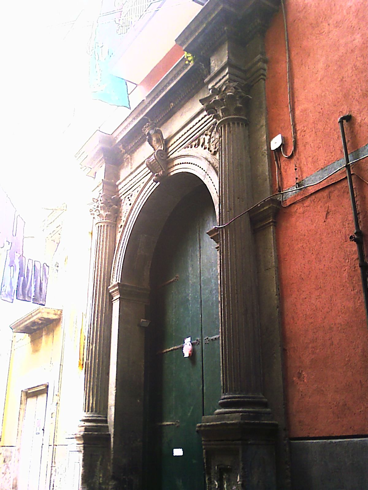 Palazzo in via Oronzio Costa 5