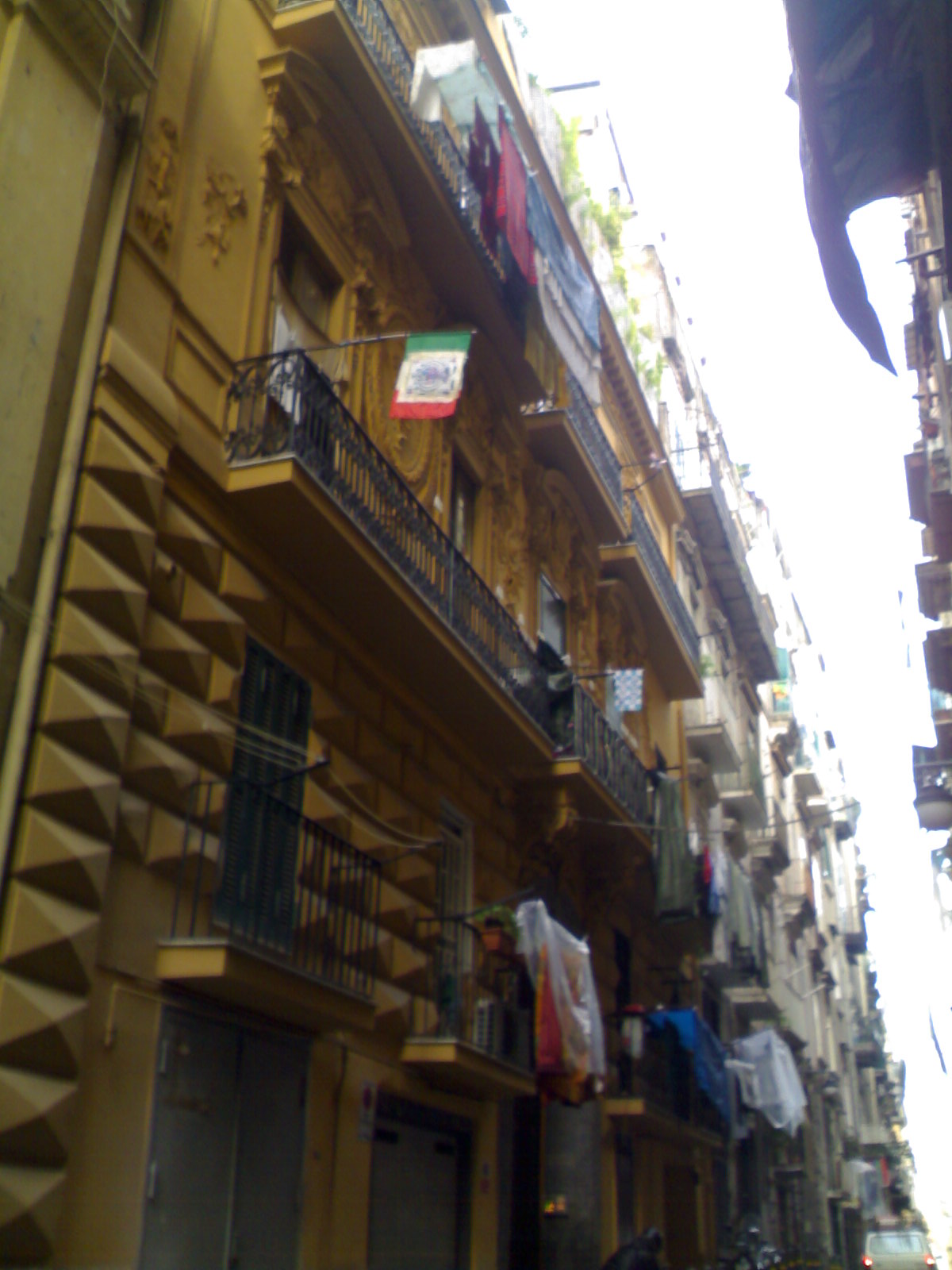 Palazzo in via Santa Teresella degli Spagnoli