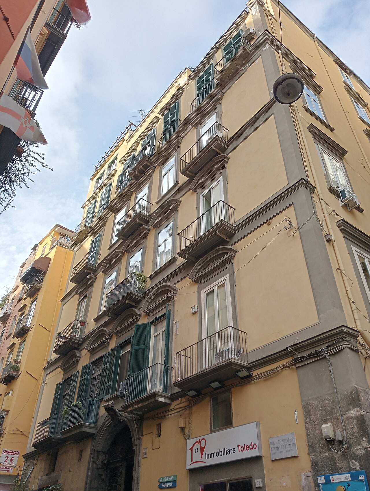 Palazzo Pisacane-Palmieri
