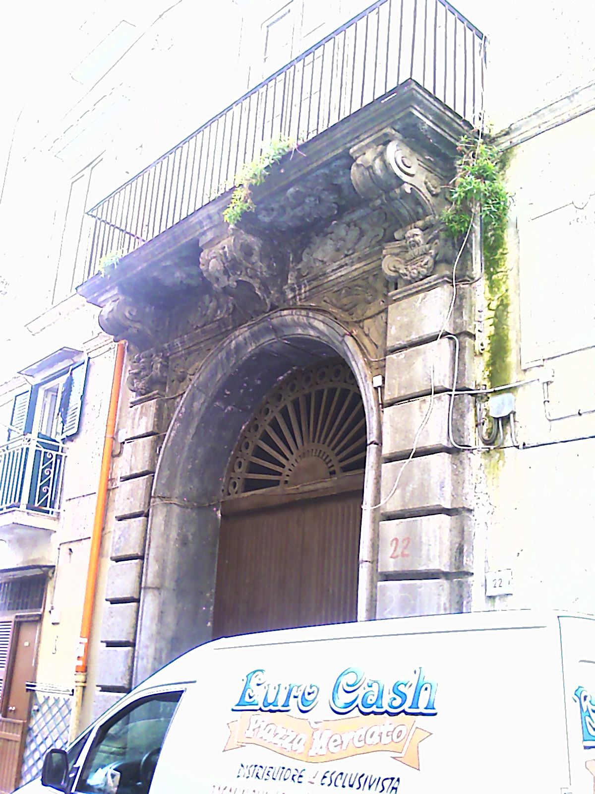 Palazzo Terralavoro