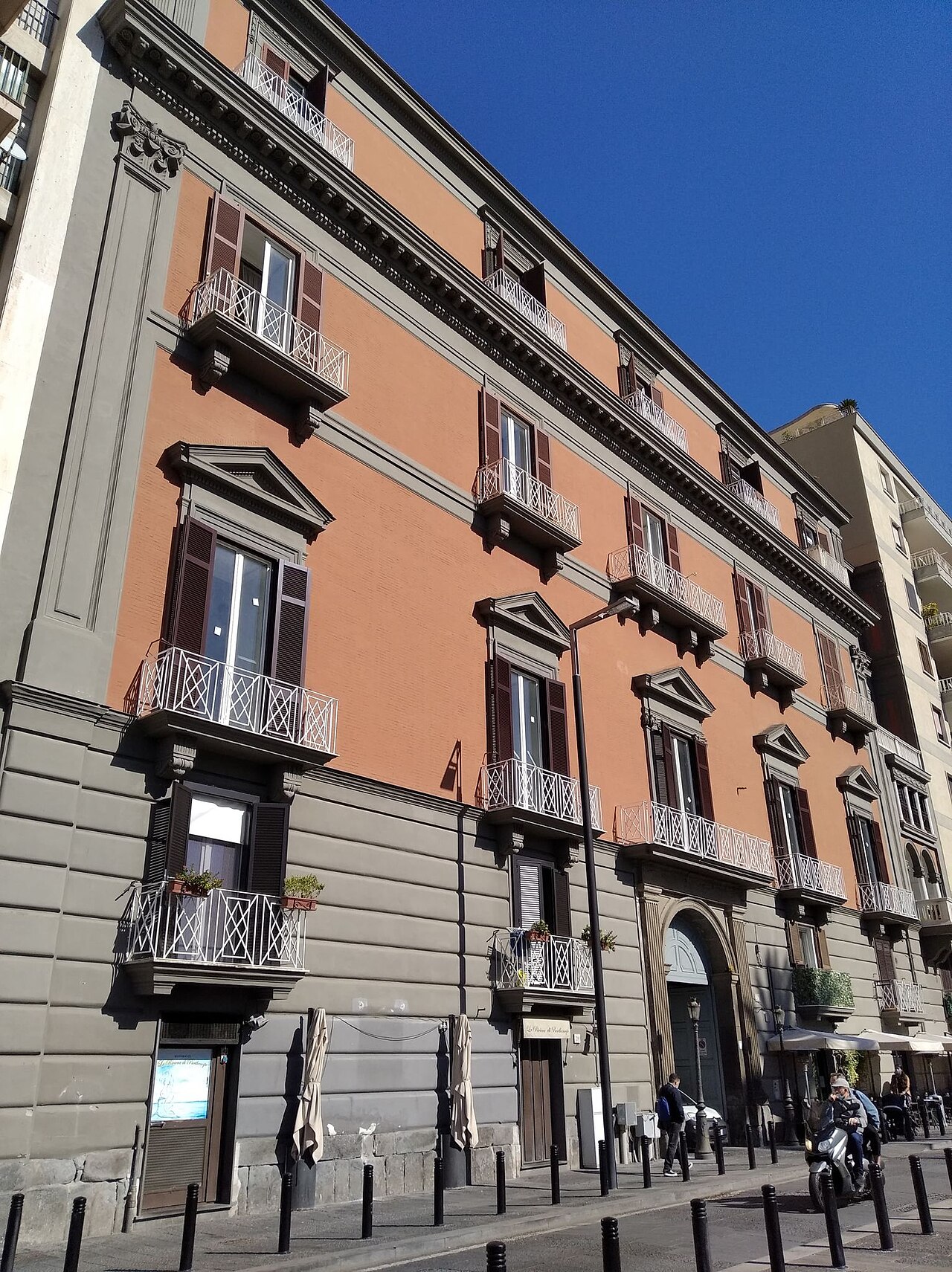 Palazzo Ulloa di Lauria