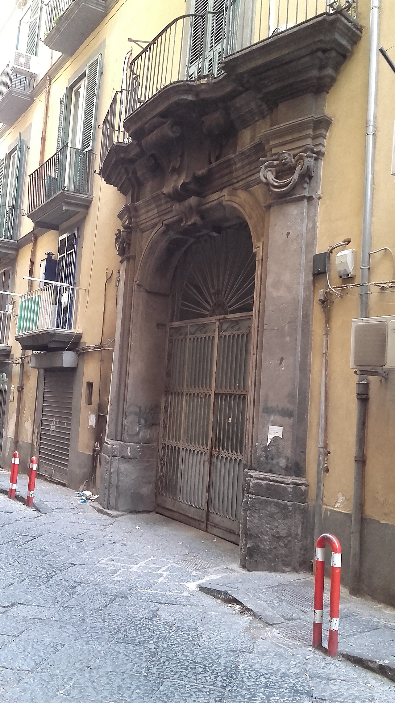 Palazzo Ventapane a Pizzofalcone
