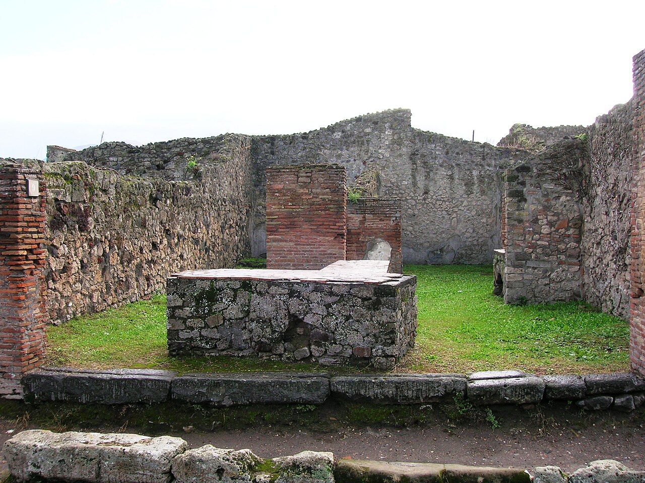 Popina (VII.3.9)