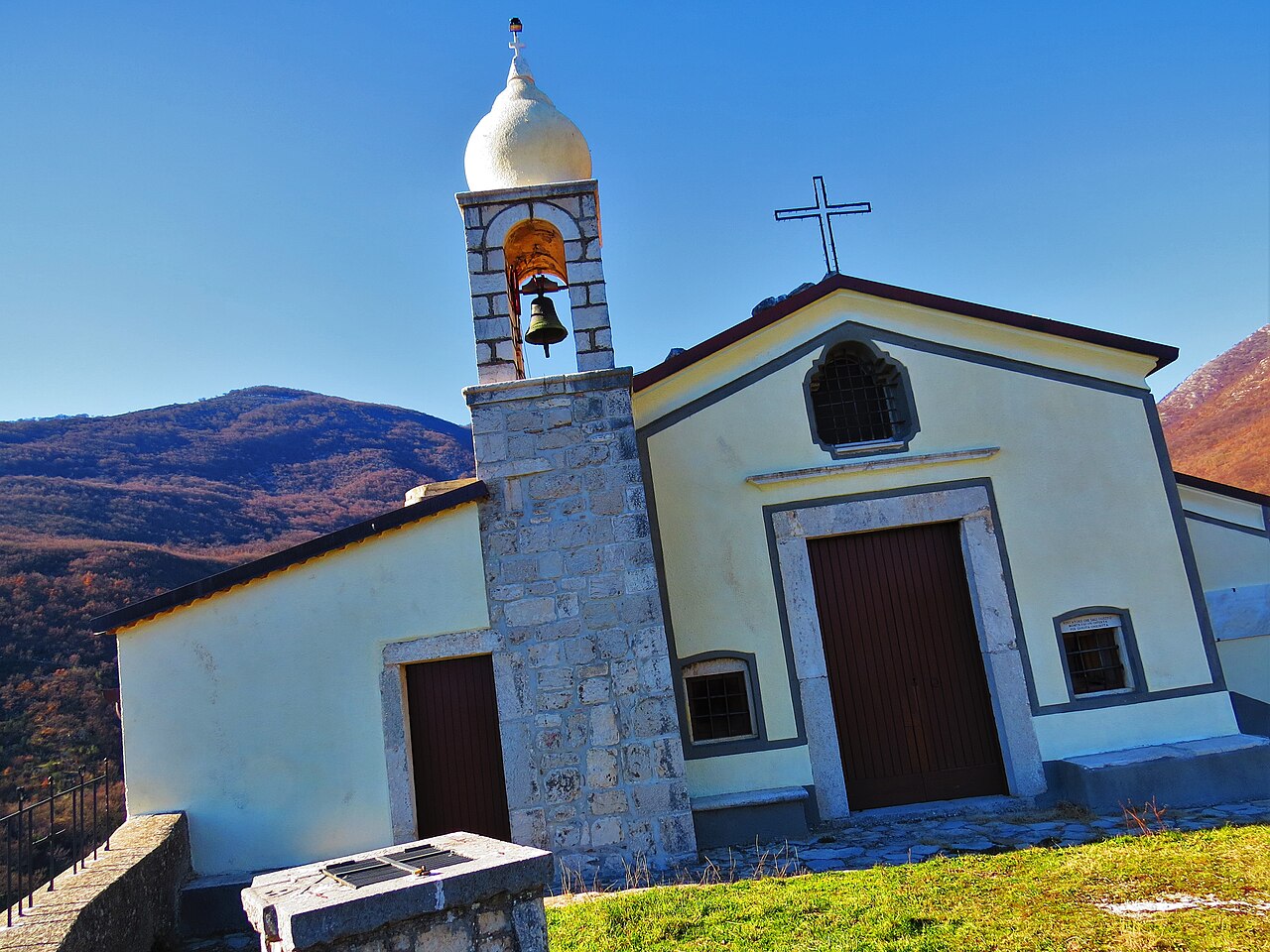 Santa Croce al monte Calvario a Cusano Mutri