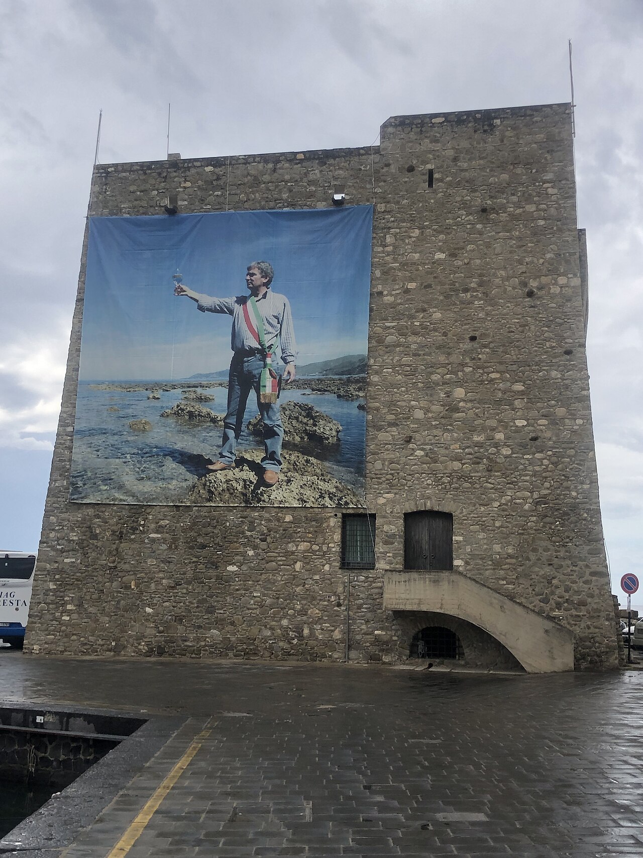 Torre di Acciaroli
