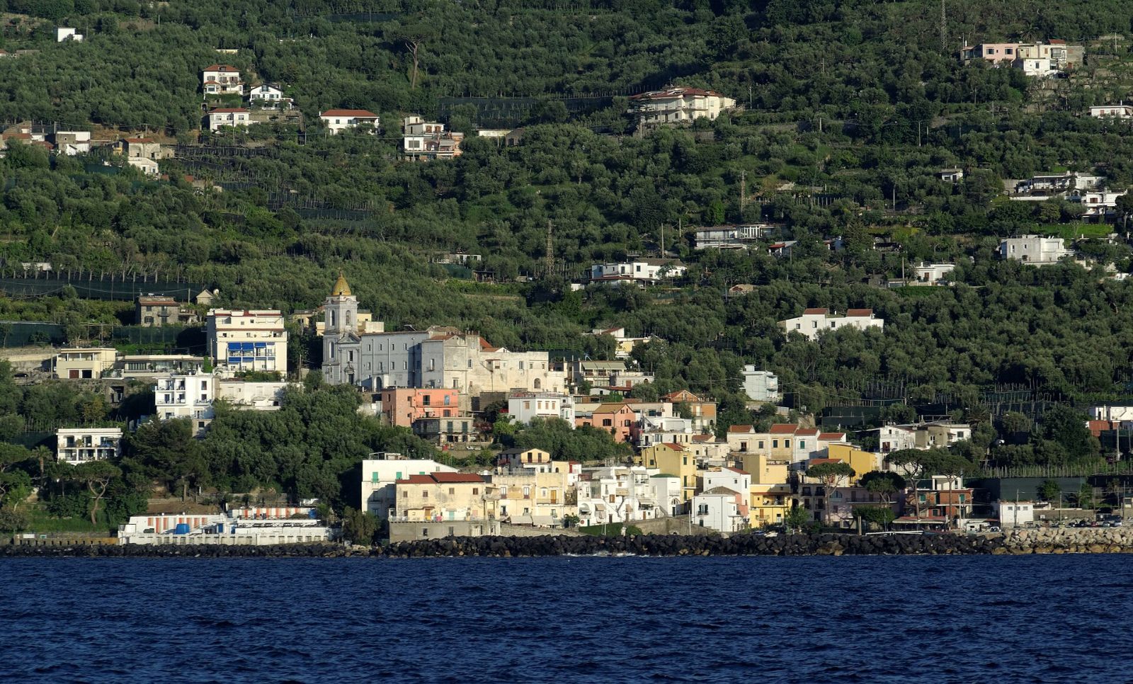 Punta Campanella Diving Center